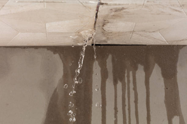 Professional Sewage Cleanup technician working in Pleasantville, NY